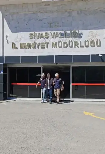 Firari FETÖ hükümlüsü Sivas’ta yakayı ele verdi
