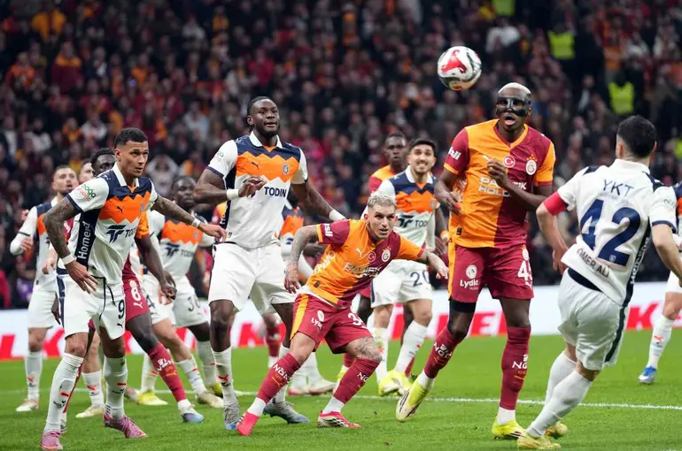 Galatasaray deplasmanda Başakşehir ile karşılaşacak
