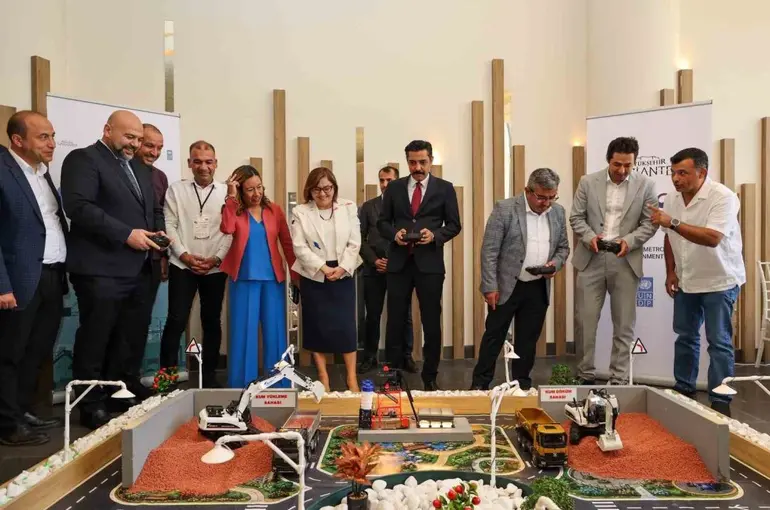 Gaziantep Büyükşehir’den Türkiye’de model şeffaflık uygulaması
