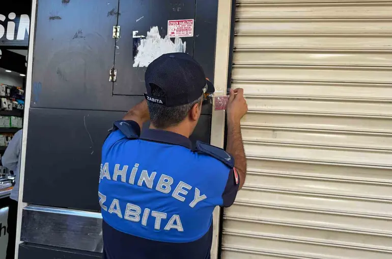Gaziantep’te bozuk ürün satan döner işletmesi 15 gün kapatıldı

