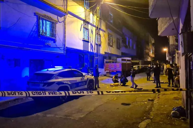 Gaziantep’te silahlı kavga: 1 ölü, 4 yaralı
