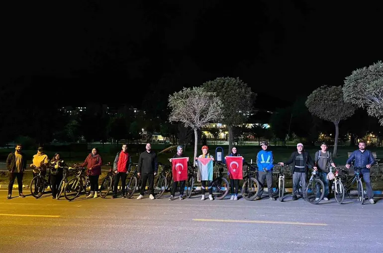 Gazze için pedal çevirdiler
