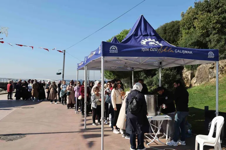 Gebze’de kadınlar "Adım At Havan Değişsin" etkinliğinde buluştu
