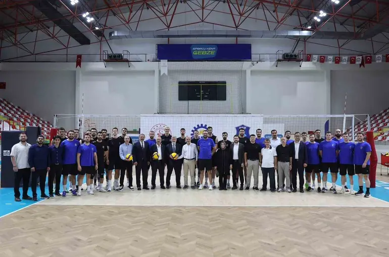 Gebze’nin Efeler Ligi ekibi yeni sezona hazırlanıyor
