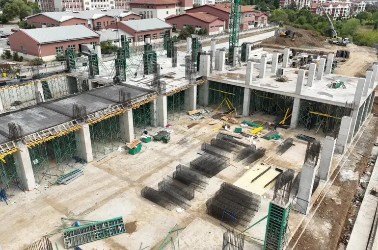 Geleceğin sporcularını yetiştirecek tesis yükseliyor
