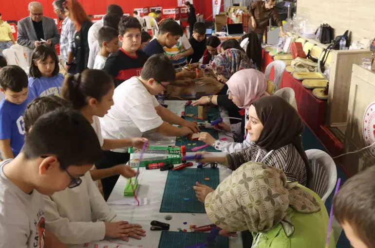 Geleceğin teknoloji yıldızları ‘DENEYAP’ sınavında ter döktü
