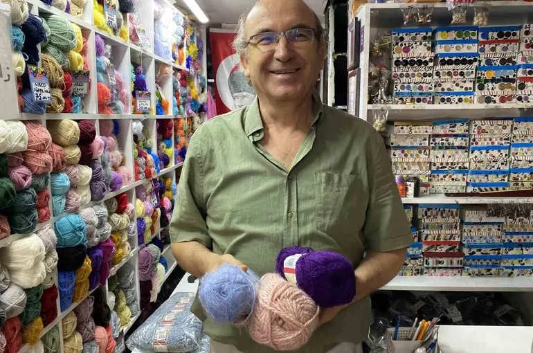 Gençlerin el örgüsüne ilgisi yoğun
