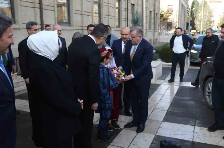 Gençlik ve Spor Bakanı Bak Eskişehir’de
