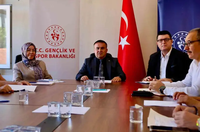 Gençlik ve Spor İl Müdürlüğünde koordinasyon toplantısı

