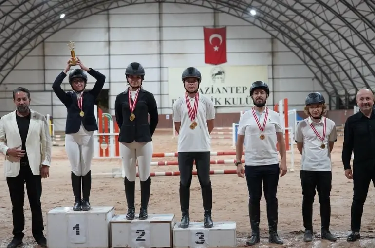 GKV’li sporculardan 1 şampiyonluk kupası ve 6 madalyayla büyük başarı

