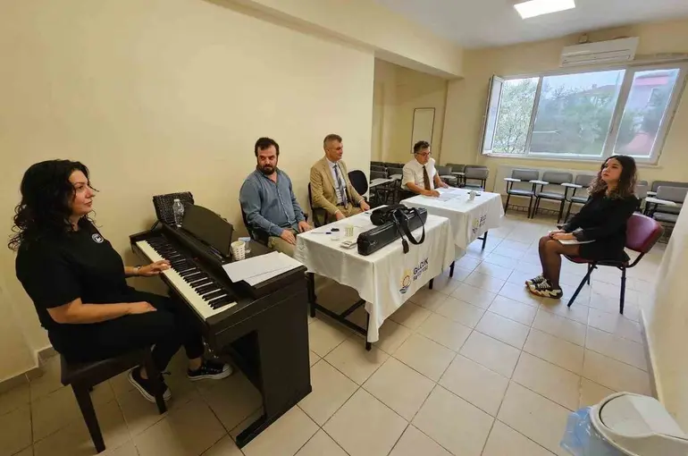 Gölcük Belediyesi Konservatuarı’na başvurular başlıyor
