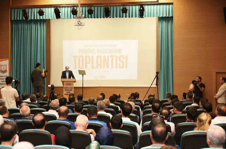Gülpınar’dan personele zam
