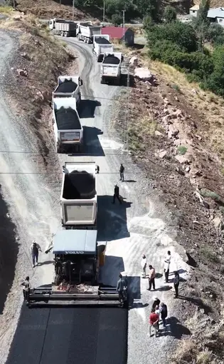 Hakkâri’de 14,5 kilometrelik asfalt çalışması tamamlandı
