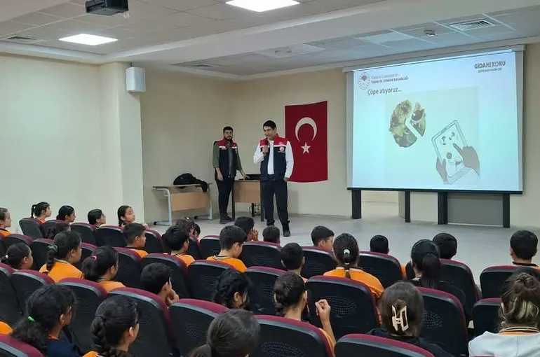 Hatay’da öğrencilere gıda israfına karşı farkındalık eğitimi verildi
