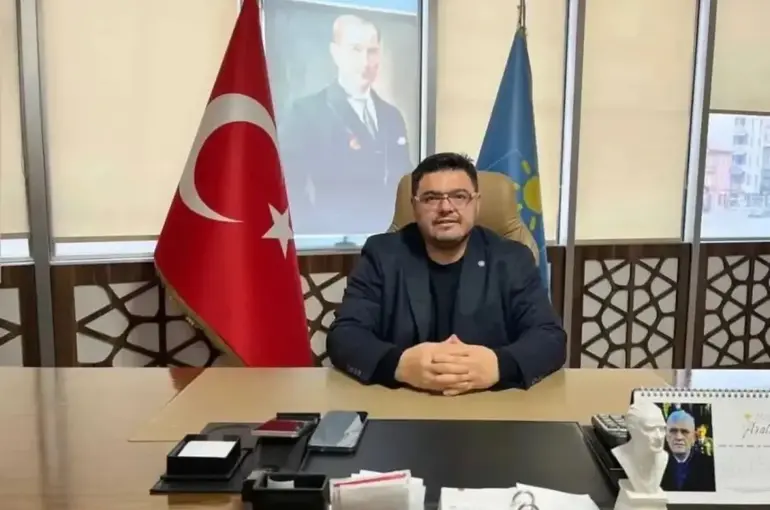 İYİ Parti Konya’dan arka arkaya istifalar geldi