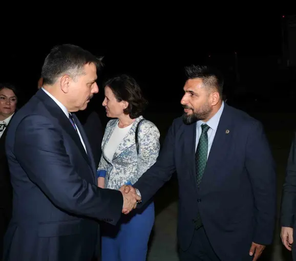 İçişleri Bakanı Çiftçi KKTC’de
