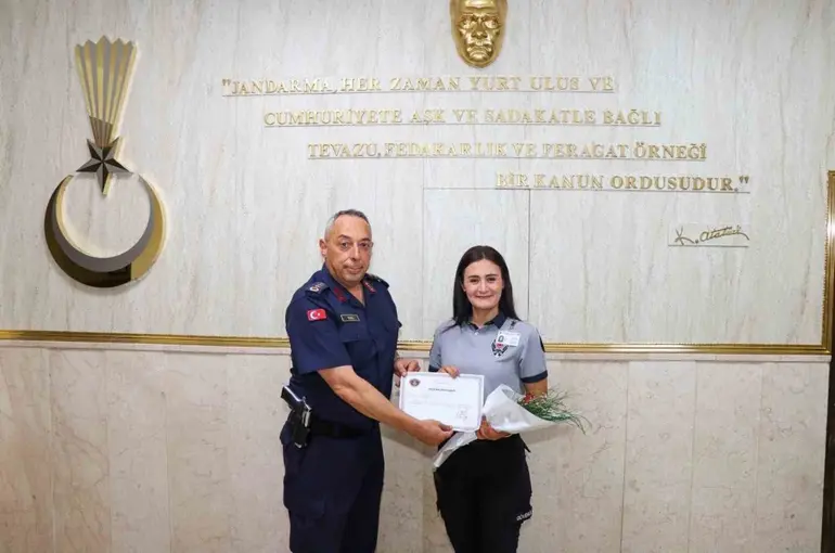 İl Jandarma Komutanı Vanlı, özel güvenlik görevlilerini ağırladı
