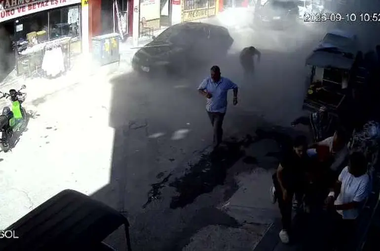 İş yerinde tüp patladı, vatandaşlar büyük panik yaşadı