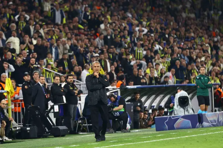 İsmail Kartal’a "istifa" tezahüratları
