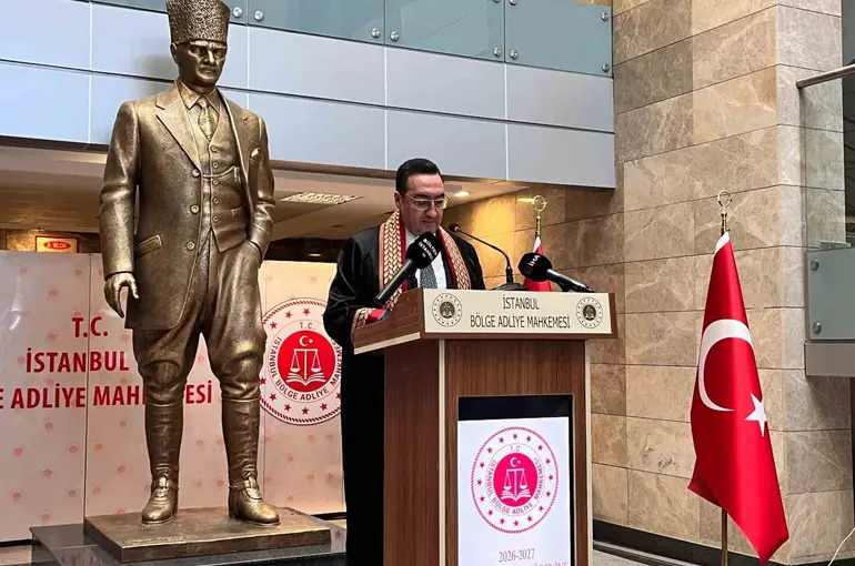 İstanbul Bölge Adliye Mahkemesi Başkanı Hazar Turan Alim: "2026-2027 adli yılı itibarıyla hukuk dairesi sayımız 71’e, ceza dairesi sayımız 42’ye yükselmiştir
