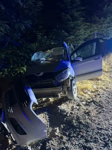 Kamyon ile otomobil çarpıştı: 1 yaralı
