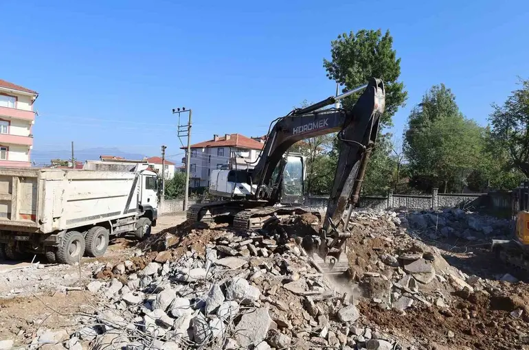 Karapürçek’in sosyal hayatı bu merkezle canlanacak
