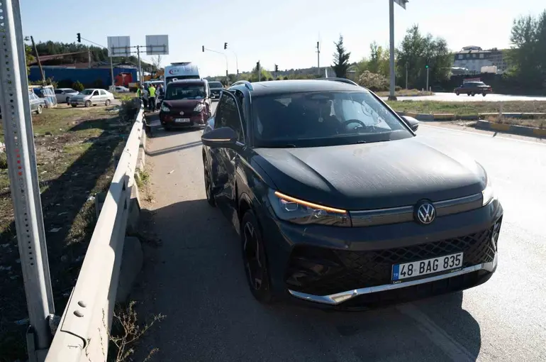 Kastamonu’da cip ile hafif ticari araç çarpıştı: 2 yaralı
