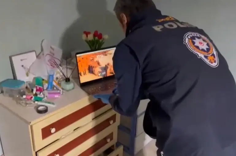 Kastamonu’da siber suç operasyonu: 5 gözaltı
