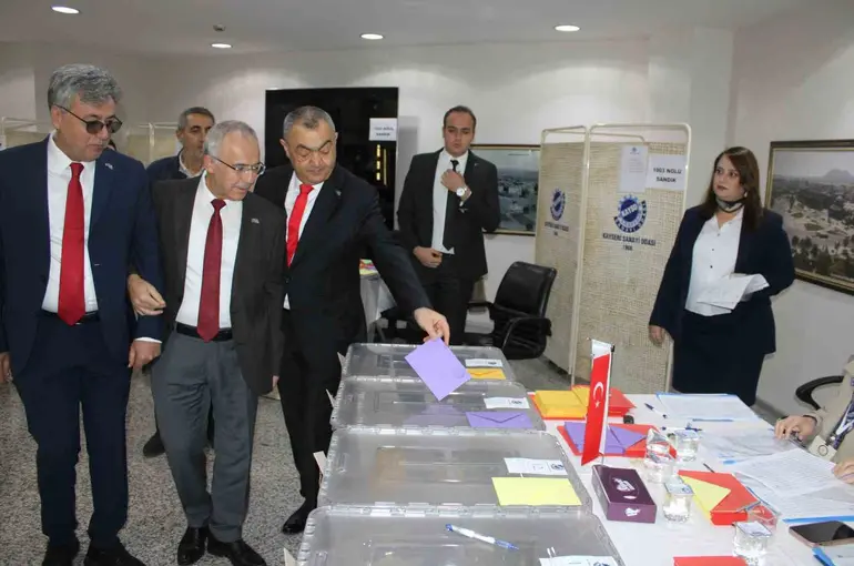 Kayseri Sanayi Odası’nda seçim heyecanı
