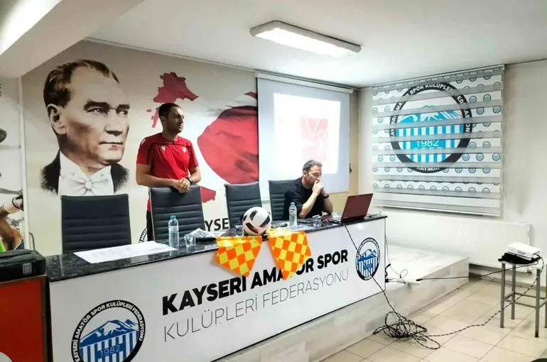 Kayseri’de Amatör Lig kulüplerine yeni oyun kuralları eğitimi verildi
