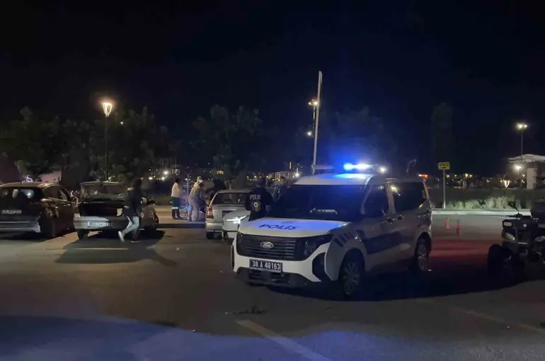 Kayseri’de bacağından bıçaklanan şahıs yaralandı: 1 gözaltı
