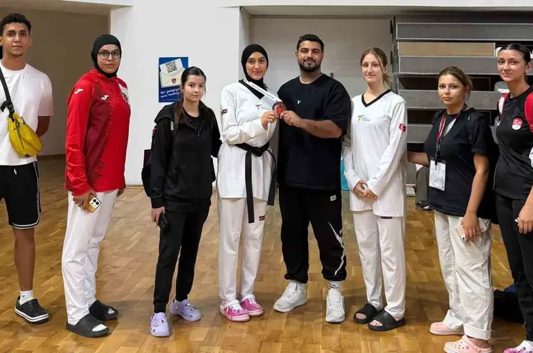 Kayserili sporcu Esma Nur Türkiye 3.’sü oldu
