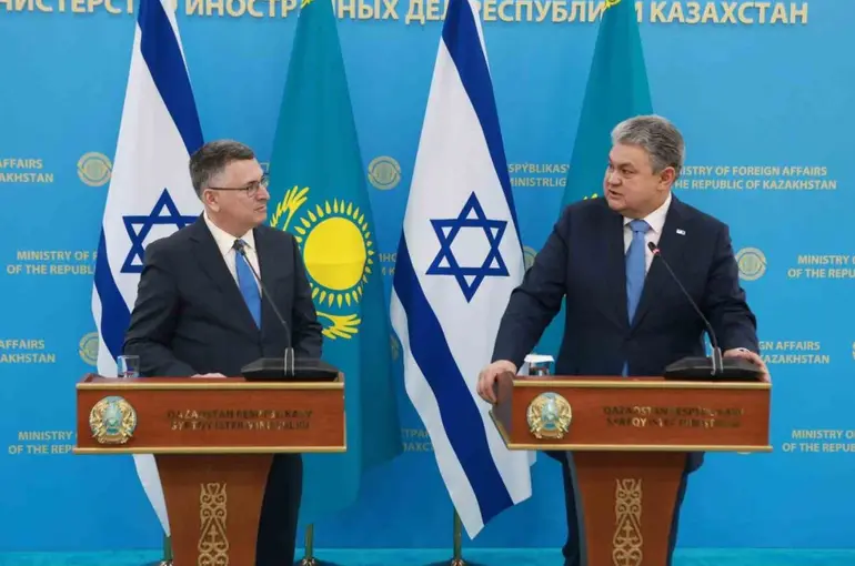 Kazakistan Dışişleri Bakanı Koşerbayev, İsrailli mevkidaşı Saar ile görüştü
