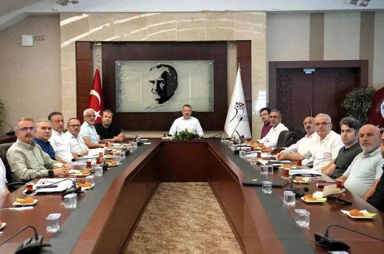 KBÜ yeni dönemin yol haritası değerlendirildi
