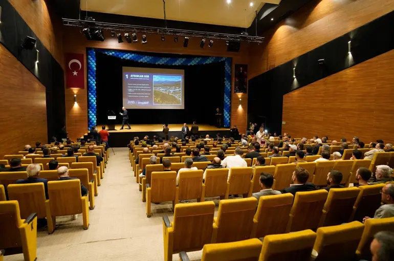 Keleş’ten rakiplerine sert sözler: "Bunlar Ereğli sevdalısı değil, koltuk sevdalısı"
