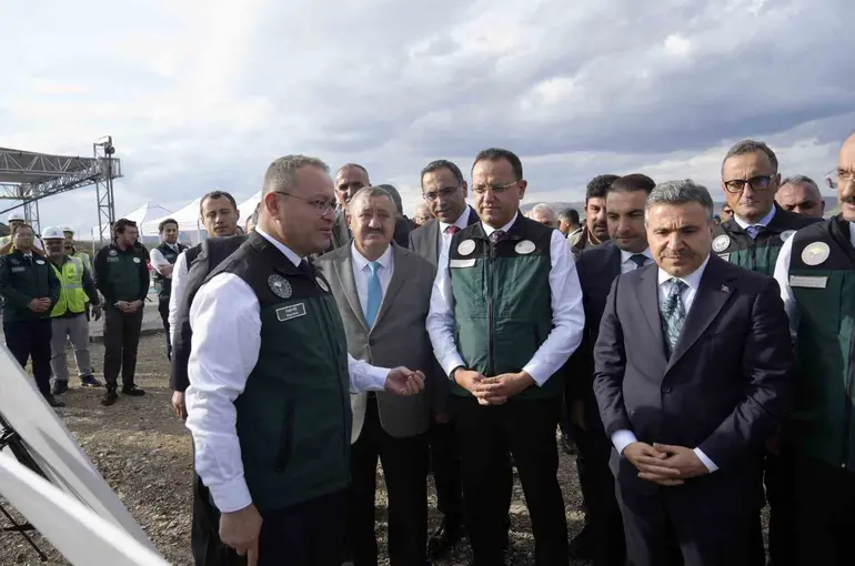 Kelkit Çamur Barajı’nda su tutma işlemi başladı
