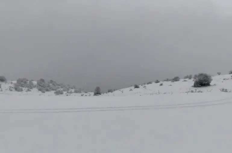Keltepe Kayak Merkezi’nde kar yağışı etkili oldu
