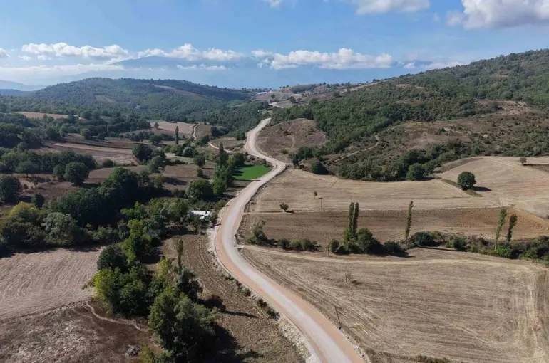 Kestel’de 4 mahallenin yolları yenilendi
