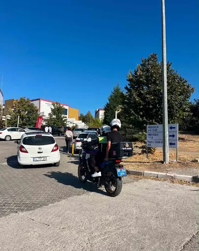 Kimliğini unutan adayın imdadına jandarma yetişti
