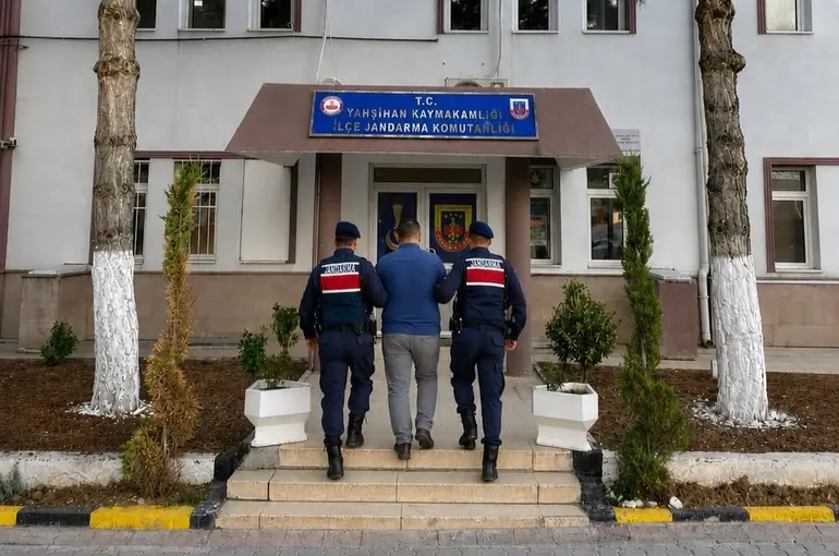 Kırıkkale’de 4 yıl 3 ay hapis cezasıyla aranan hükümlü yakalandı
