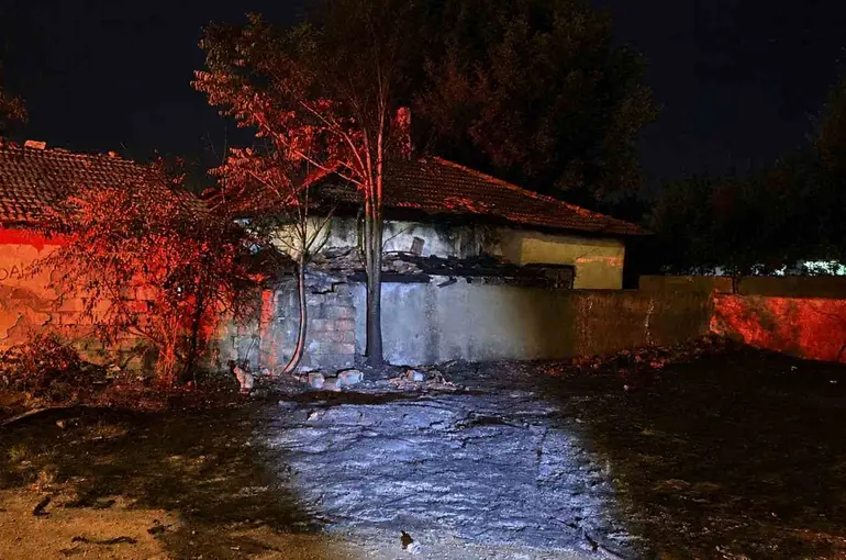 Kırıkkale’de otluk alanda çıkan yangın paniğe neden oldu
