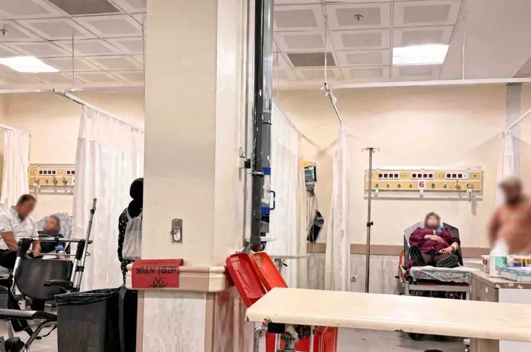 Kırklareli Vali Yardımcısı Tanrıseven’den acil servise habersiz ziyaret
