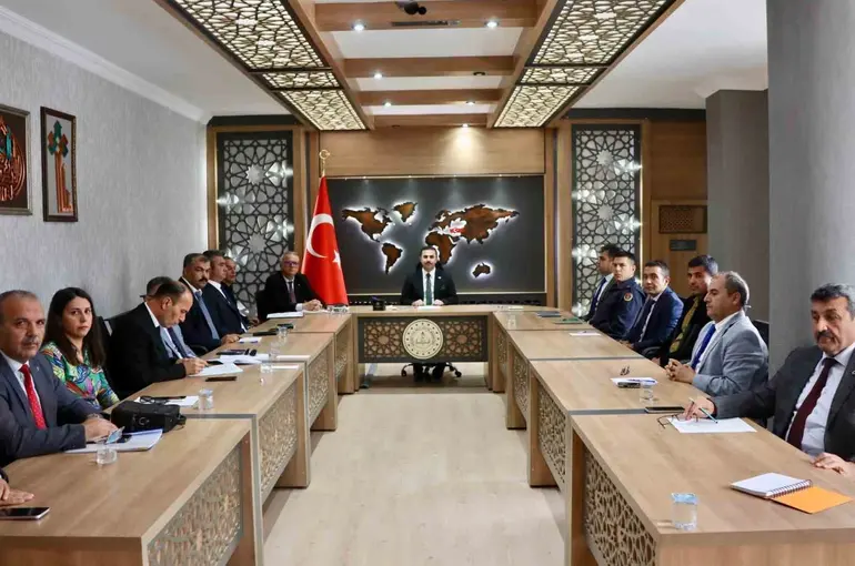 Koçarlı’da kurum amirleri bir araya geldi

