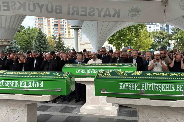 Kocasinan Kurucu Belediye Başkanı Alçı, son yolcuğuna uğurlandı
