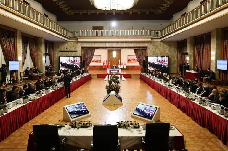 Komisyon İmralı'ya gidiyor