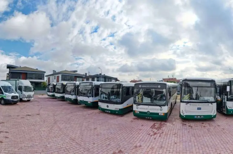 Konya’da 2 yeni araçla Meram’ın taziye filosu 10’a çıktı