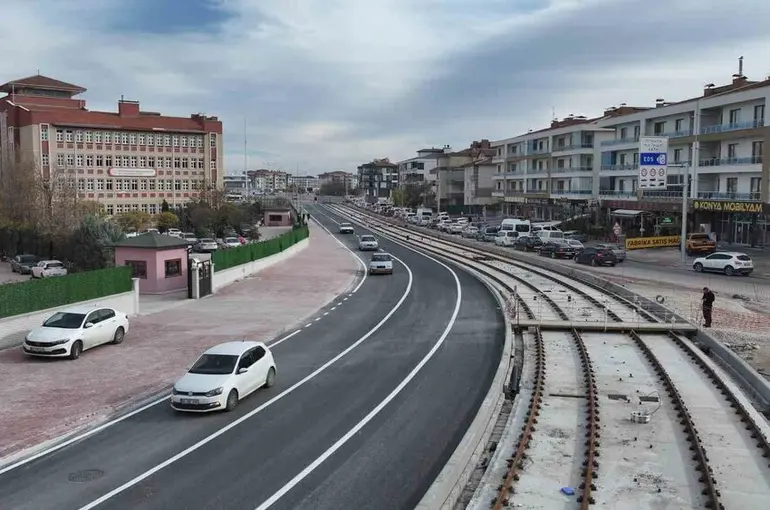 Konya’da Adliye - Şehir Hastanesi Raylı Sistem bağlantısında sona yaklaşıldı
