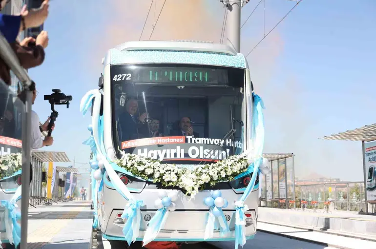 Konya’nın raylı sistem ağını güçlendirecek Adliye-Şehir Hastanesi Hattı açıldı
