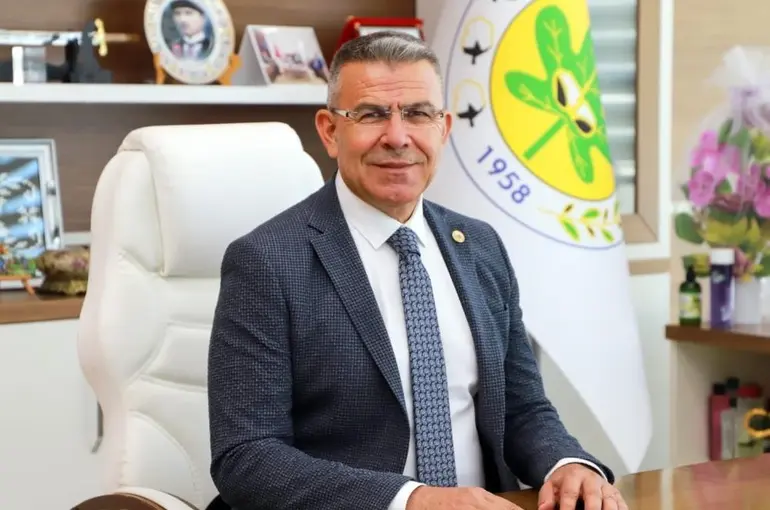 Köşk Belediye Başkanı Güler partisinden istifa etti
