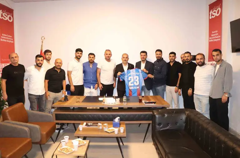 Kovancılarspor’dan Başkan Alan’a destek

